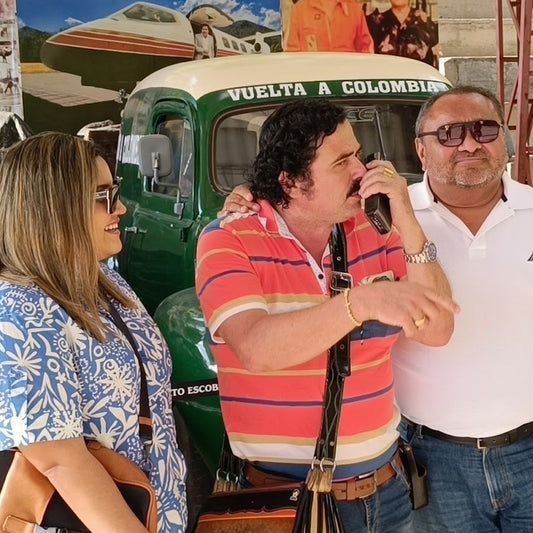 Pablo Escobar Tour (Two (2) people minimum per tour / ¡Our tours are private!)