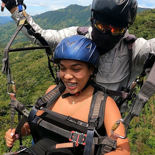 Paragliding (Two (2) people minimum per tour / ¡Our tours are private!)